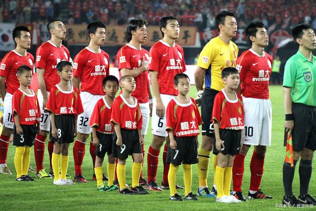 包含广州恒大客场逆转晋级，晋级亚冠强的词条