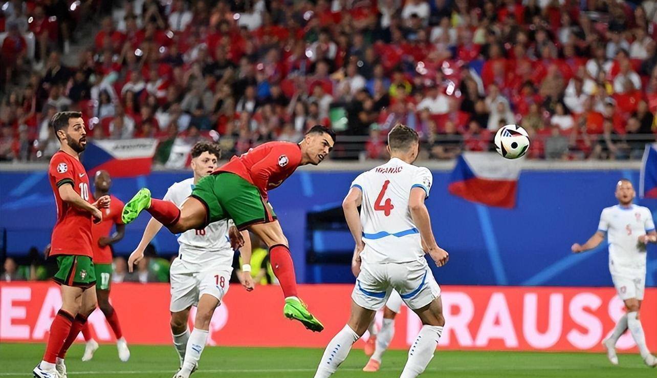 葡萄牙球队实现逆转，晋级淘汰赛