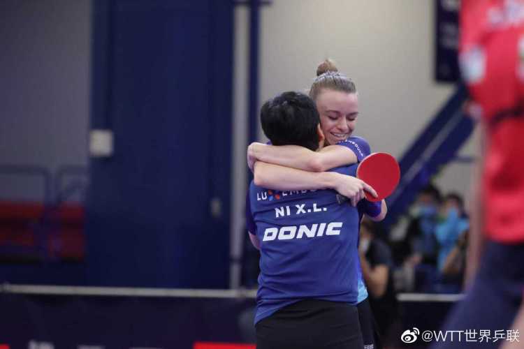 非洲选手连胜击败对手登上领奖台 非洲选手连胜击败对手登上领奖台