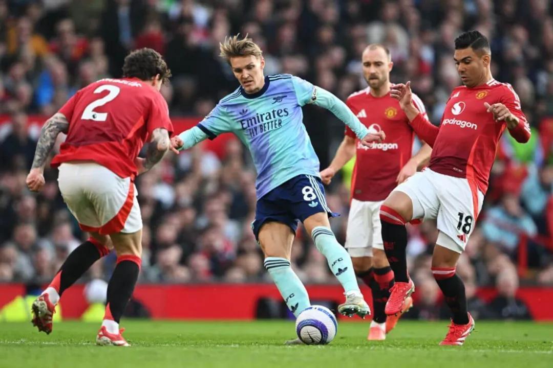 穆雷新星赛事规则更新表现惊艳，曼联未来可期！